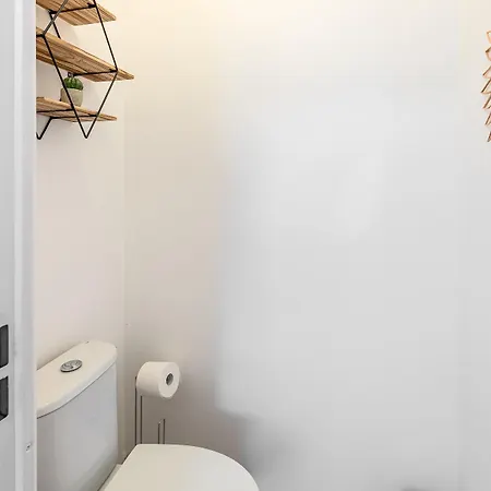 2 Bedroomed Le Crystal * Montévrain
