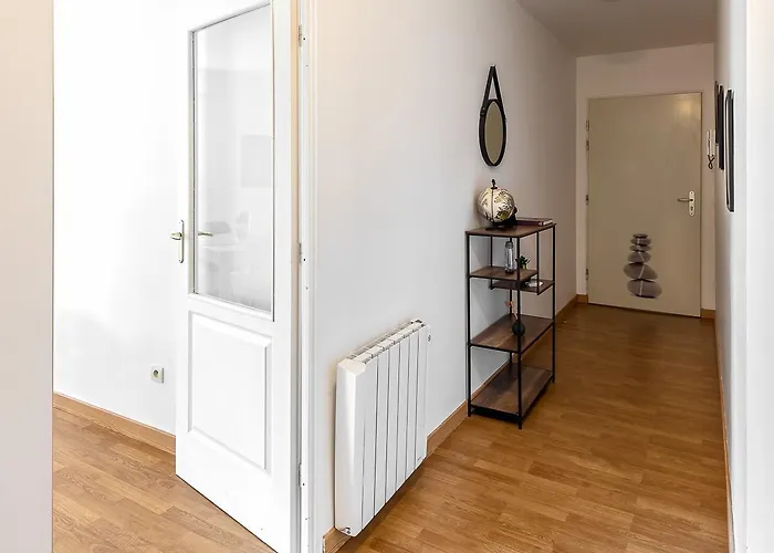 2 Bedroomed Le Crystal Montévrain