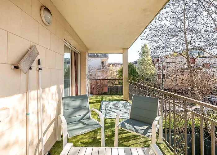 2 Bedroomed Le Crystal Apartmán
